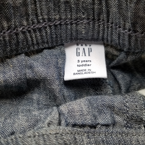 NWT Gap toddler boy chambray shorts - Picture 4 of 7